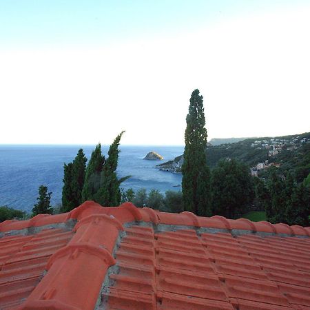 Residence Borgo San Sebastiano Bergeggi Extérieur photo